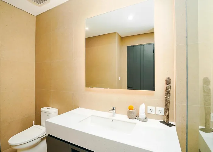 Bunga Lily - Sumptuous 3br Luxury Private In فيلة تْشانغو